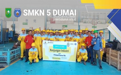 SISWA TEKNIK ALAT BERAT SMKN 5 DUMAI KUNJUNGI PT UNITED TRACTORS TBK
